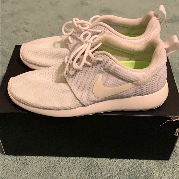 Customized Roshe “Just Do You” - Picture 4 of 7